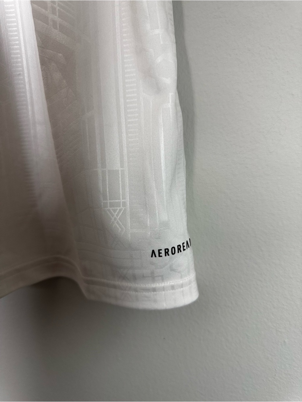 adidas Arsenal White & Maroon Away Football Shirt - Picture 7 of 7